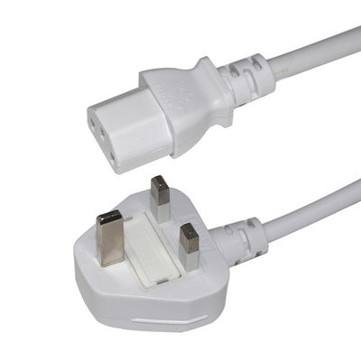 UK BS1363 auf IEC C13 Netzkabel 3G 0,75mm² Kupfer Verlängerungskabel