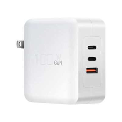 Schnellladbarkeit 100W PD Universalstromadapter mit 3-Port USB Magnetischer GAN Wireless Ladegerät für Telefone Europäische US-Steckdosen