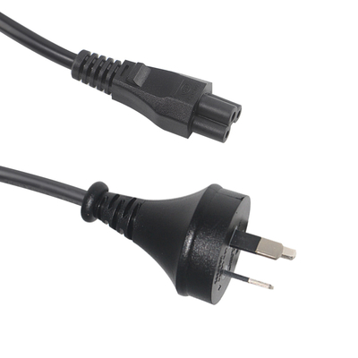 AU Stecker an IEC C5 Stromkabel 3 Kern 1,8M 240V 2,5A