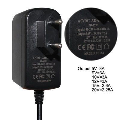PVC Jacket 18W 36W 12V Adapter Wandmontiertes USB-C 9V 3A 5V 3A Stromversorgung Laptop Typ c Ladegerät