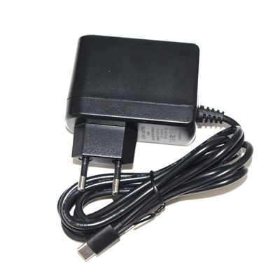 PVC Jacket 18W 36W 12V Adapter Wandmontiertes USB-C 9V 3A 5V 3A Stromversorgung Laptop Typ c Ladegerät
