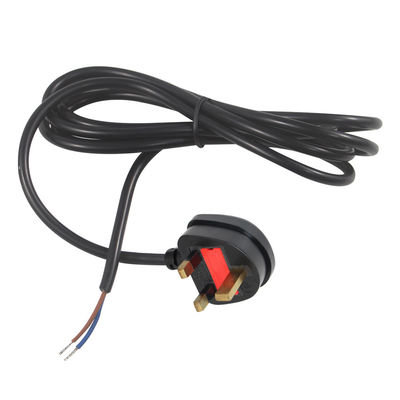 H05vv-f 3*0,5mm2/0,75mm2 IEC Weibliche Endart UK 3-Ping-Kabel für Desktop-PDU-Anschluss