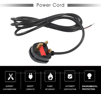 H05vv-f 3*0,5mm2/0,75mm2 IEC Weibliche Endart UK 3-Ping-Kabel für Desktop-PDU-Anschluss
