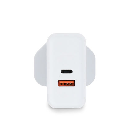 UK Plug Fast Typ C Mobiltelefon Wandladegerät 5V 9V 12V 3A 15V 2.6A PD 36W 45W