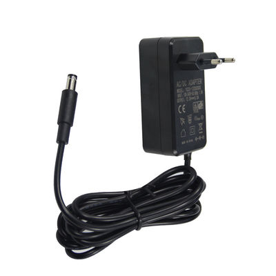 12V Universal-Stromversorgung Adapter 1A 5A 3A Wandstecker im Typ AC zu DC