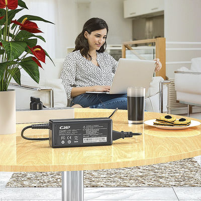 24V 5A Portable 100w Desktop Ladegerät USB Typ C Laptop Ladegerät