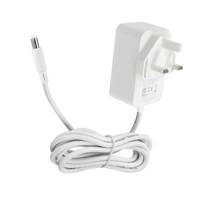 12V 2A Netzteil-Adapter mit mehreren DC-Steckeroptionen