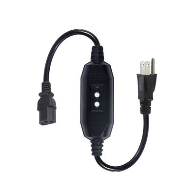 Hausgerät IP54 Außenkabel mit GFCI NEMA 5-15P bis IEC 60320 C13 Weibliche 0,5 m Kabellänge