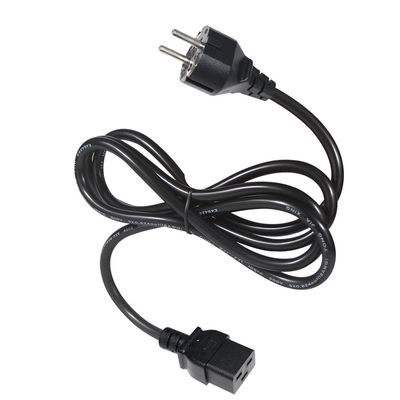 EU Stromkabel C19 PDU IEC Steckdose mit entferntem Kabel und 240V 30A CEE-Standardstecker