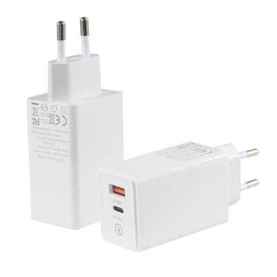Laptop QC Typ C Dual-PD-Ladegerät 65W Ausgang 15V 3A für schnelles Laden Reiseadapter