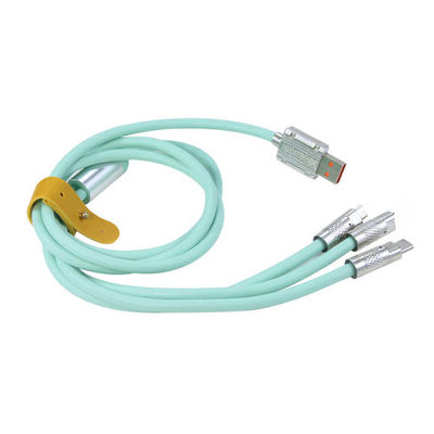 CE-zertifiziertes Ladekabel für mehrere Geräte mit 3 gleichzeitigen Ladestationen und langlebigem Nylon-Flockenkabel