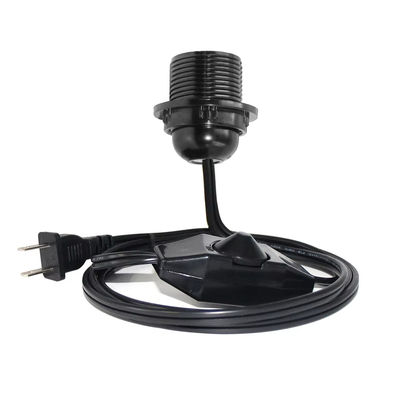 Dauerhaftes Flammschutz-Stecker-Adapterkabel mit E26-Glühlampenanschluss und Inline-Dimmerschalter, NEMA 1-15P zu E26-Wandler