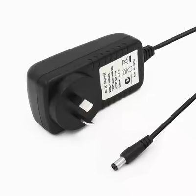 Au Pin Dc Steckeranschluss zu 2 AU Pin DC Rein Kupfer Leiter Netzteil ABS Isoliermaterial Eingang 12V 1A/2A