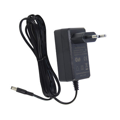 EU-Anschluss 12V Gleichspannungs-Adapter für LED, Router, Kamera und Elektronik