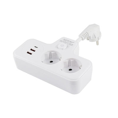 Multifunktionaler EU-Stromanschlussverlängerer mit 2 USB-Anschlüssen, 2 Wechselstromanschlüssen und Typ-C-Ladeanschluss 250 V Wandadapter