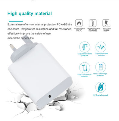 Großbritannien 2-Pin USB-C Wandladegerät, 60 Watt Hochgeschwindigkeits-Ausgangs-Power-Adapter für Laptop/Tablet/Handy