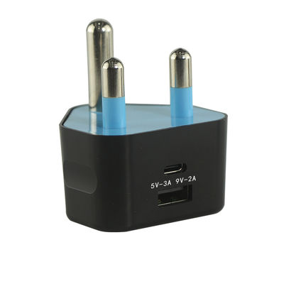 SA-Steckdosen-USB-Ladegerät mit USB-C- und USB-A-Anschlüssen 5V 3,4A