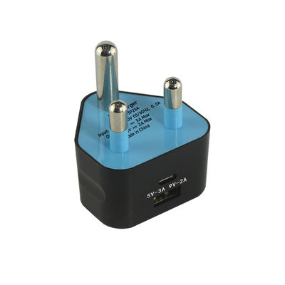 SA-Steckdosen-USB-Ladegerät mit USB-C- und USB-A-Anschlüssen 5V 3,4A