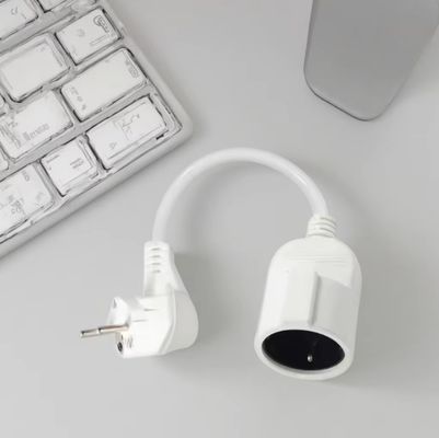 Erdung mit drei Spitzen für Computer und Geräte