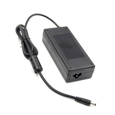 24V 2.25A 54W Laptop-Ladegerät mit 2,1-mm-DC-Ausgang