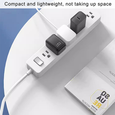 12V 1A EU-USB-C-Power-Adapter mit 1m Kabel