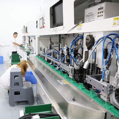 NEMA 5-15P auf 4-Port IEC C13 Stromverteilerkabel, AC-Verlängerungskabel für Server, Computer, Netzwerktechnik, Industrieanlagen